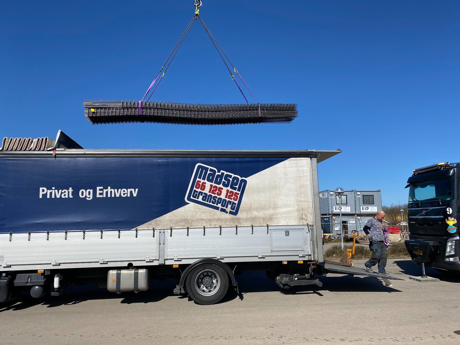 Madsen Transport ved kranløft og transport af armeringsstål